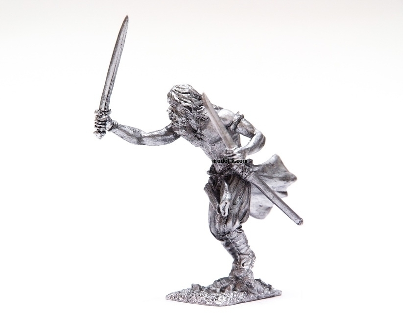 1:32 tin figure of Berserk bodyguard. Metal Castings Figurine